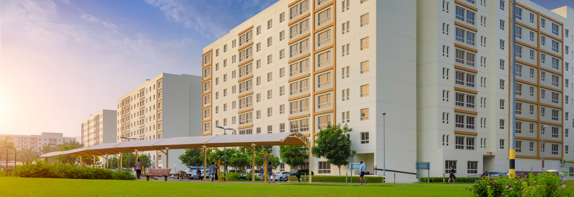 living-in-akg-blog-hero-desktop