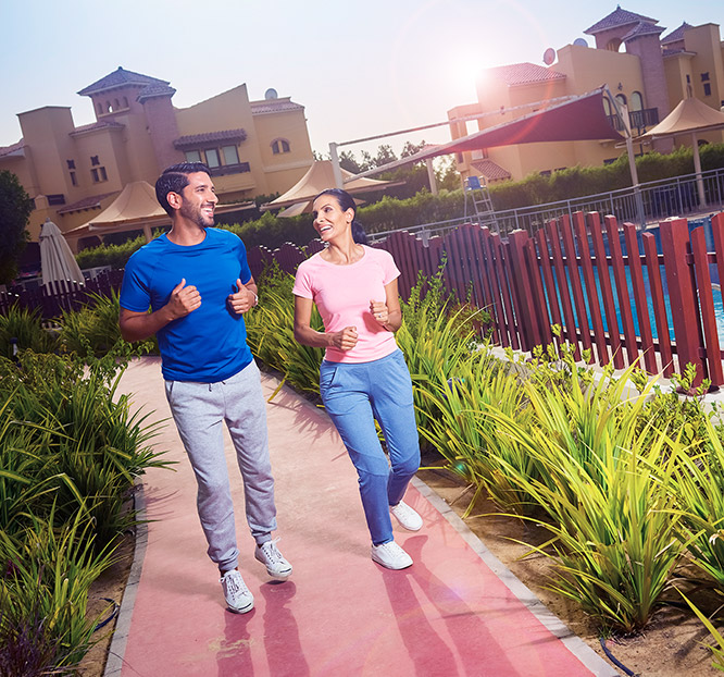 man and women having their morning run